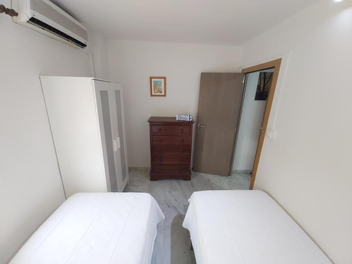 Apartamento Sostoa 4 Apartment Malaga Bagian luar foto